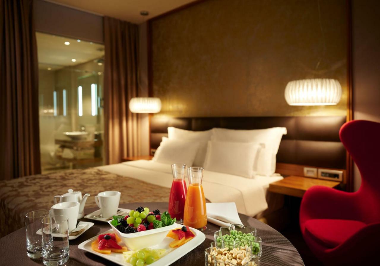Atlantida Boutique Hotel ロガシュカ・スラティナ エクステリア 写真